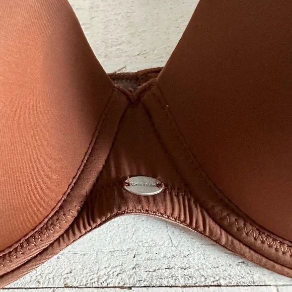 Calvin Klein bronzed strapless padded bra sz: 34A - Picture 2 of 7